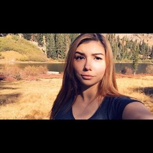 Meet your Posher, Sofia